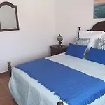 Casa Afonso Guesthouse 4* Ferrel (Leiria)